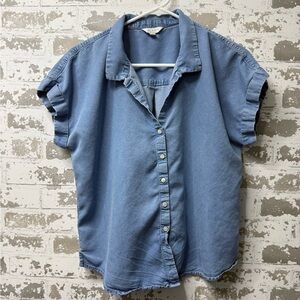 Lucky Brand Light Blue Button-Down Shirt